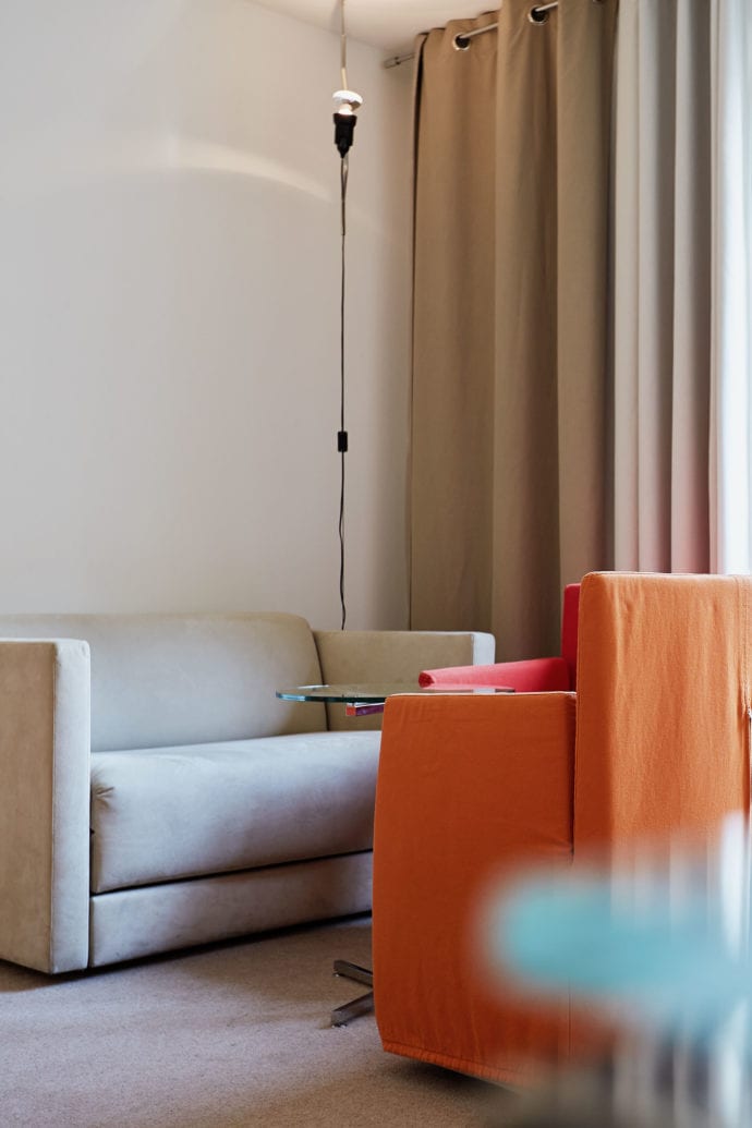 LOUNGER SOFA POKOJE | Design Hotel Josef